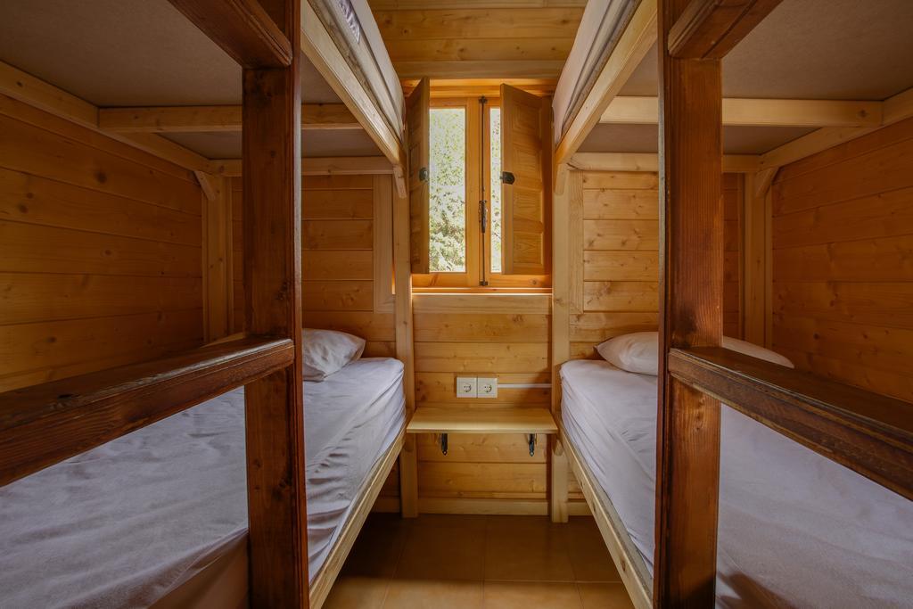 Camping La Sierrecilla Humilladero Bagian luar foto