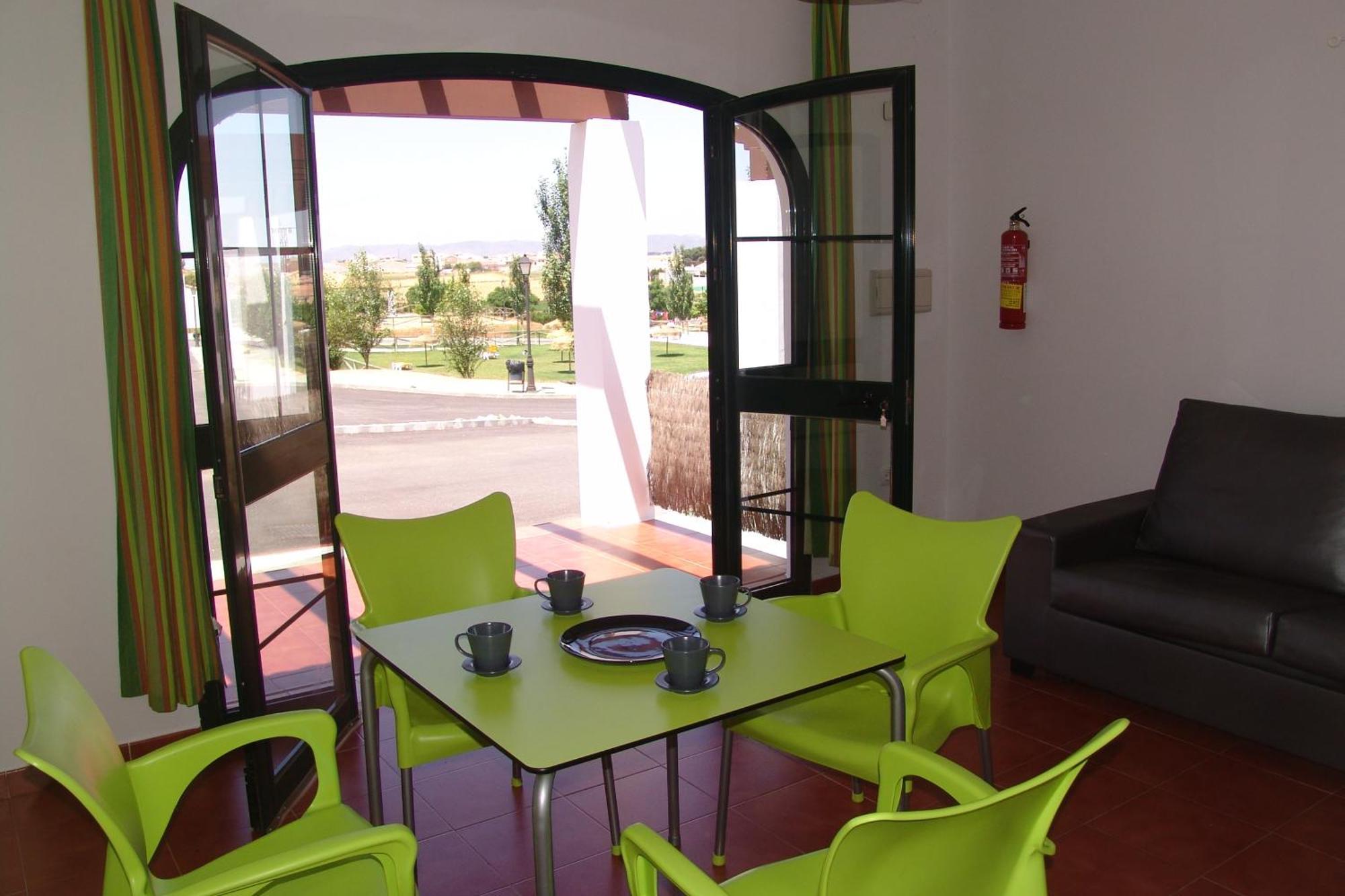 Camping La Sierrecilla Humilladero Bagian luar foto