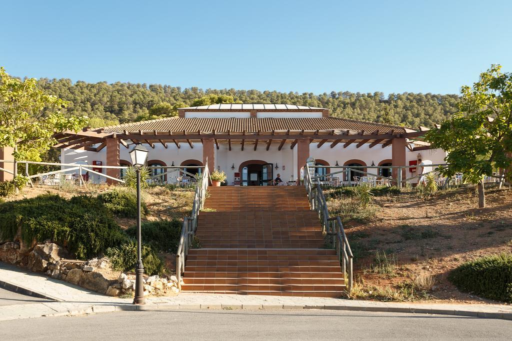 Camping La Sierrecilla Humilladero Bagian luar foto